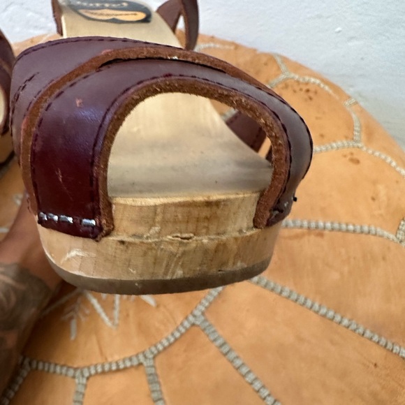 Swedish hasbeens Suzanne peeptoe clog - Picture 7 of 10